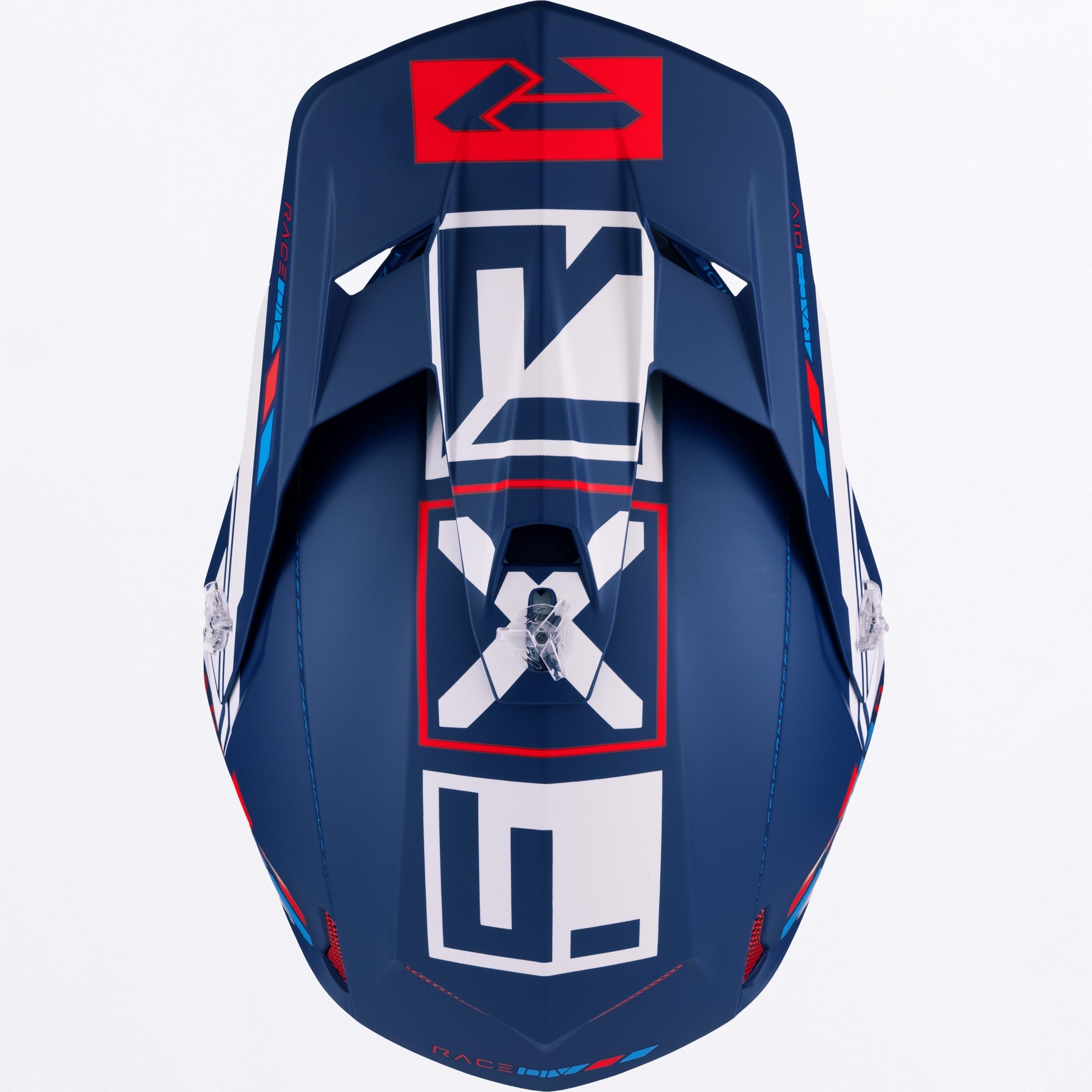 ClutchCXPro_Helmet_Patriot_230621-_2040_top